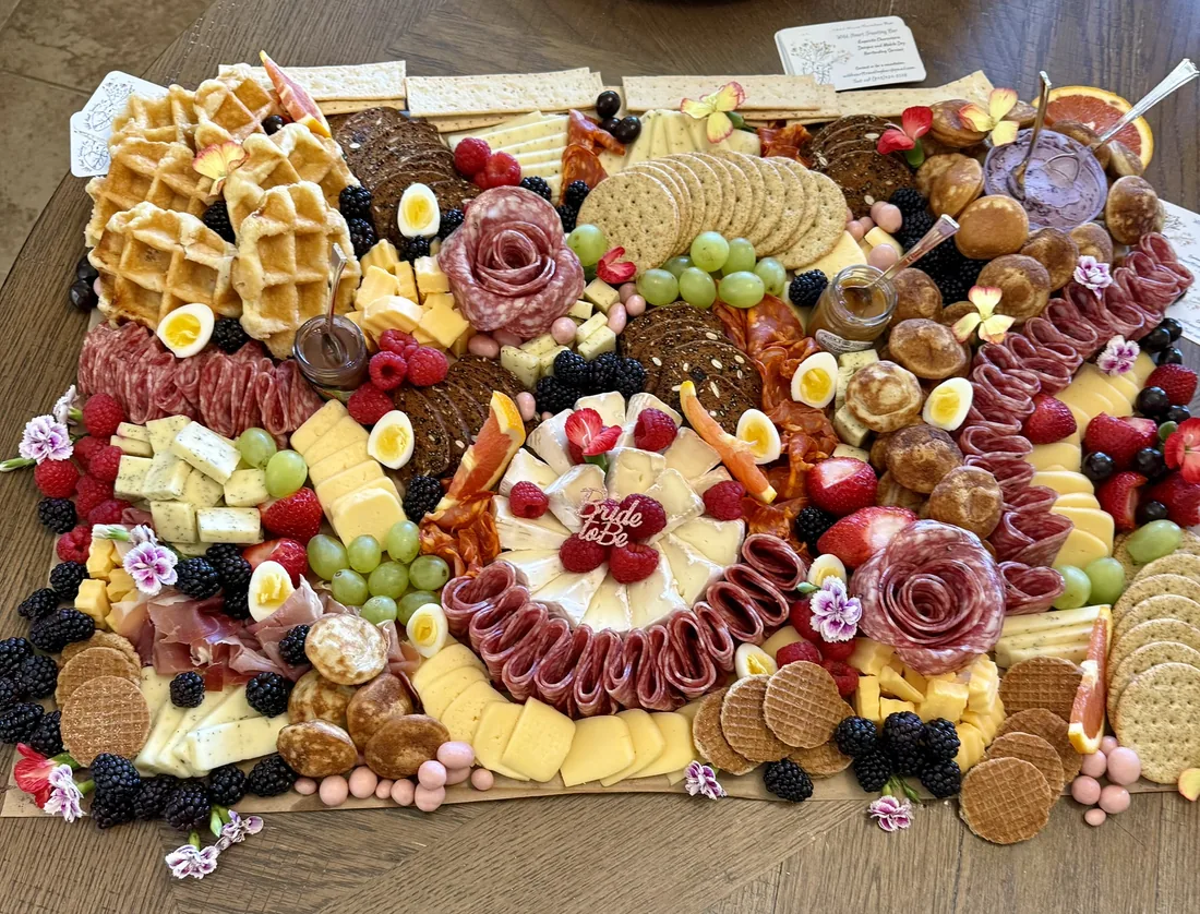 Dessert and waffle board